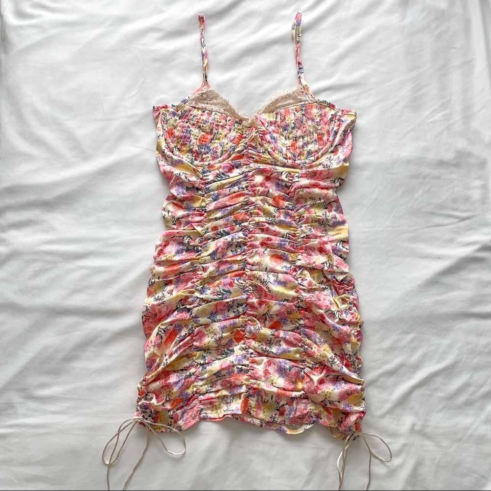 Floral Drawstring Ruched Dress - Picture 7 of 11